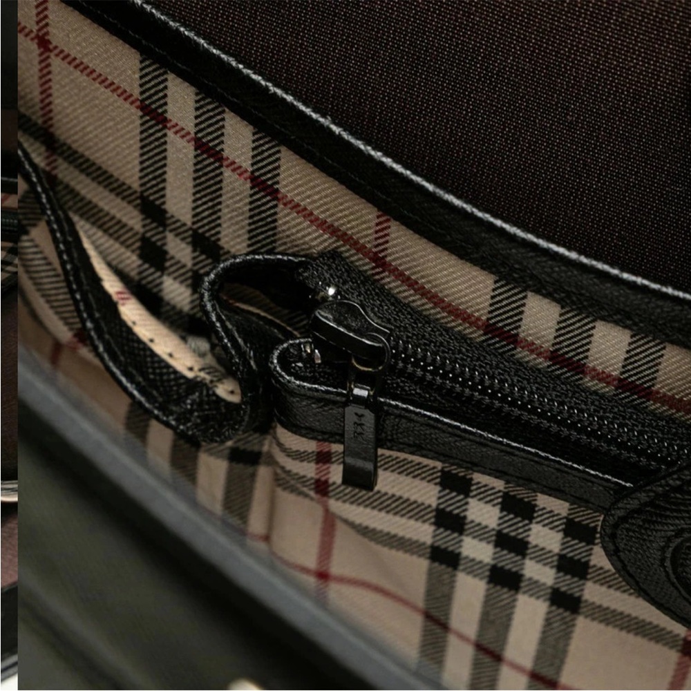 Burberry Black Textured Handbag - Picture 8 of 11